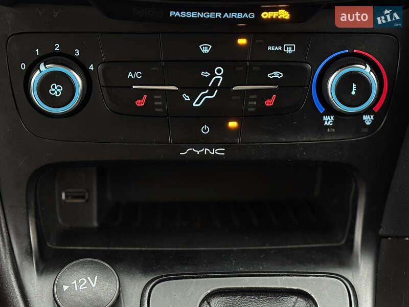 Седан Ford Focus 2017 в Дніпрі фото 36 Седан Ford Focus 2017 в Дніпрі