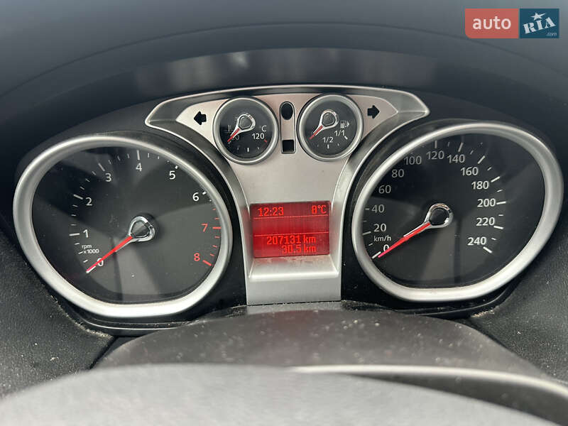 Универсал Ford Focus 2010 в Львове