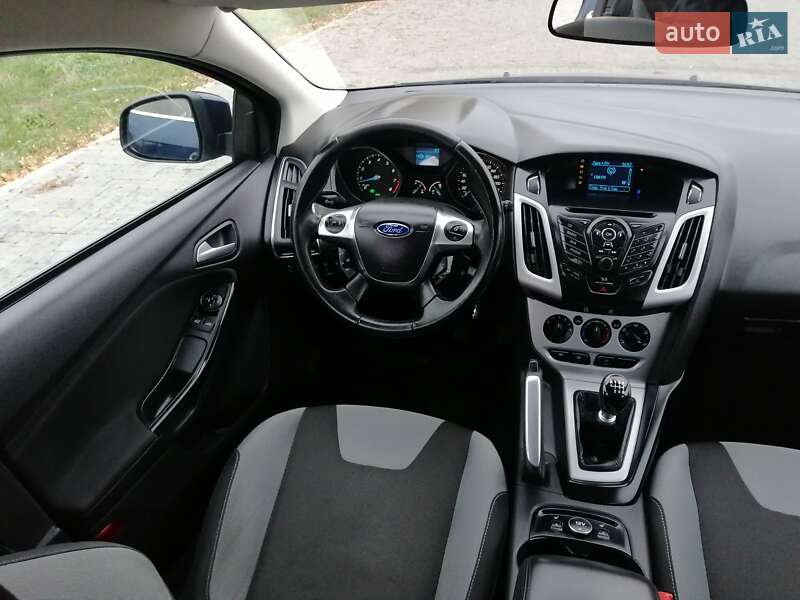 Универсал Ford Focus 2012 в Ровно фото 52 Универсал Ford Focus 2012 в Ровно
