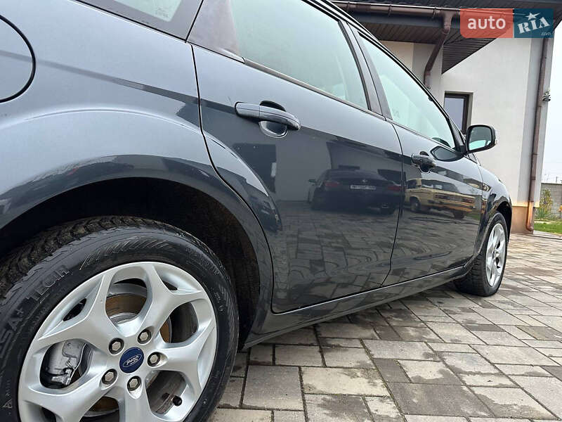 Универсал Ford Focus 2008 в Ровно