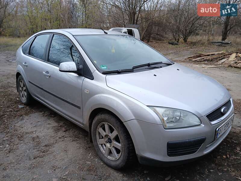 Хетчбек Ford Focus 2006 в Бобровиці фото 3 Хетчбек Ford Focus 2006 в Бобровиці