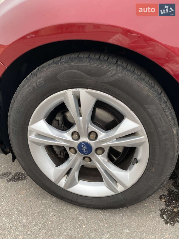 Хетчбек Ford Focus 2012 в Харкові фото 5 Хетчбек Ford Focus 2012 в Харкові