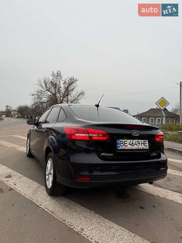 Седан Ford Focus 2016 в Вознесенске