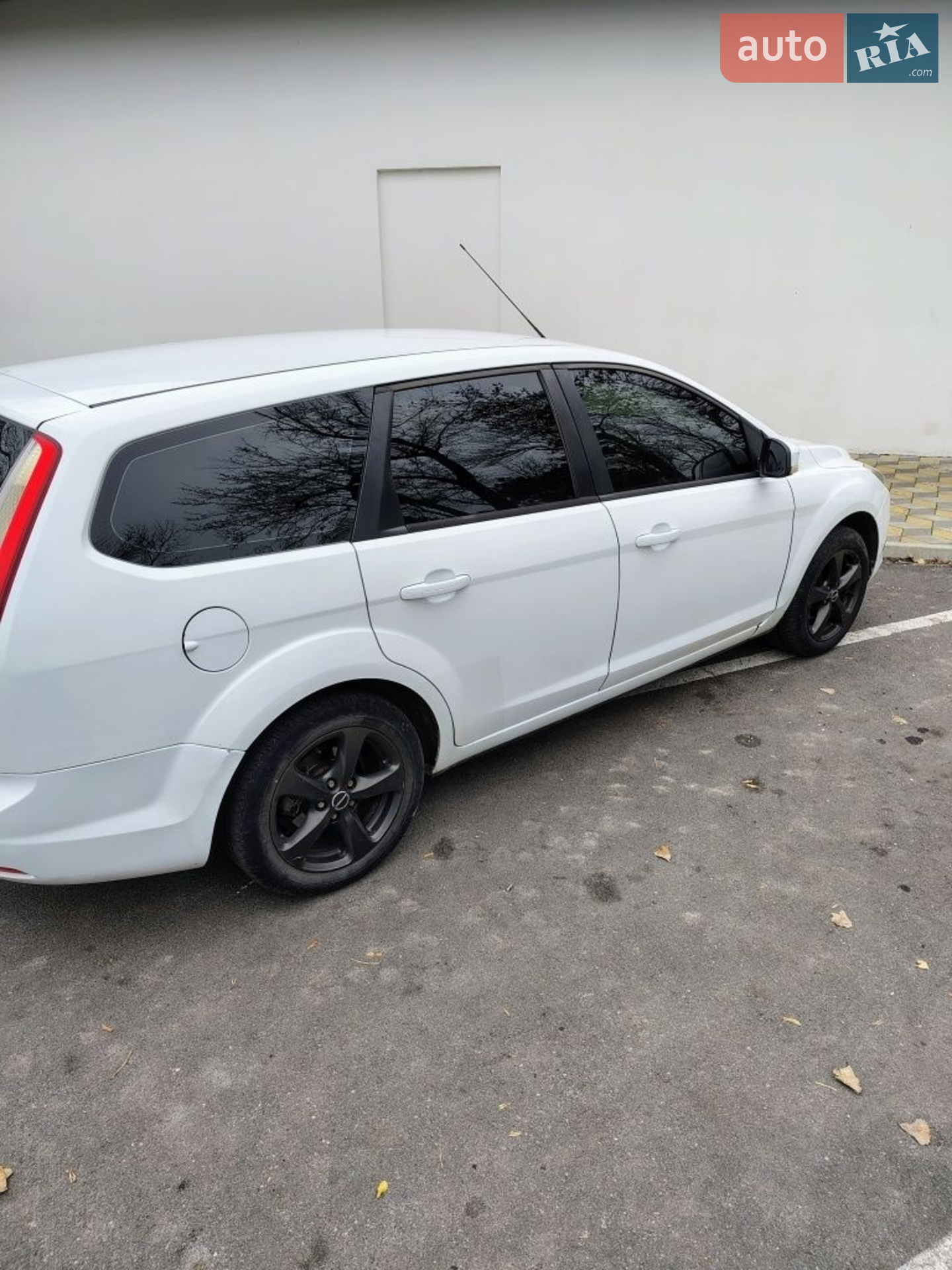 2010 Ford Focus - фото 1