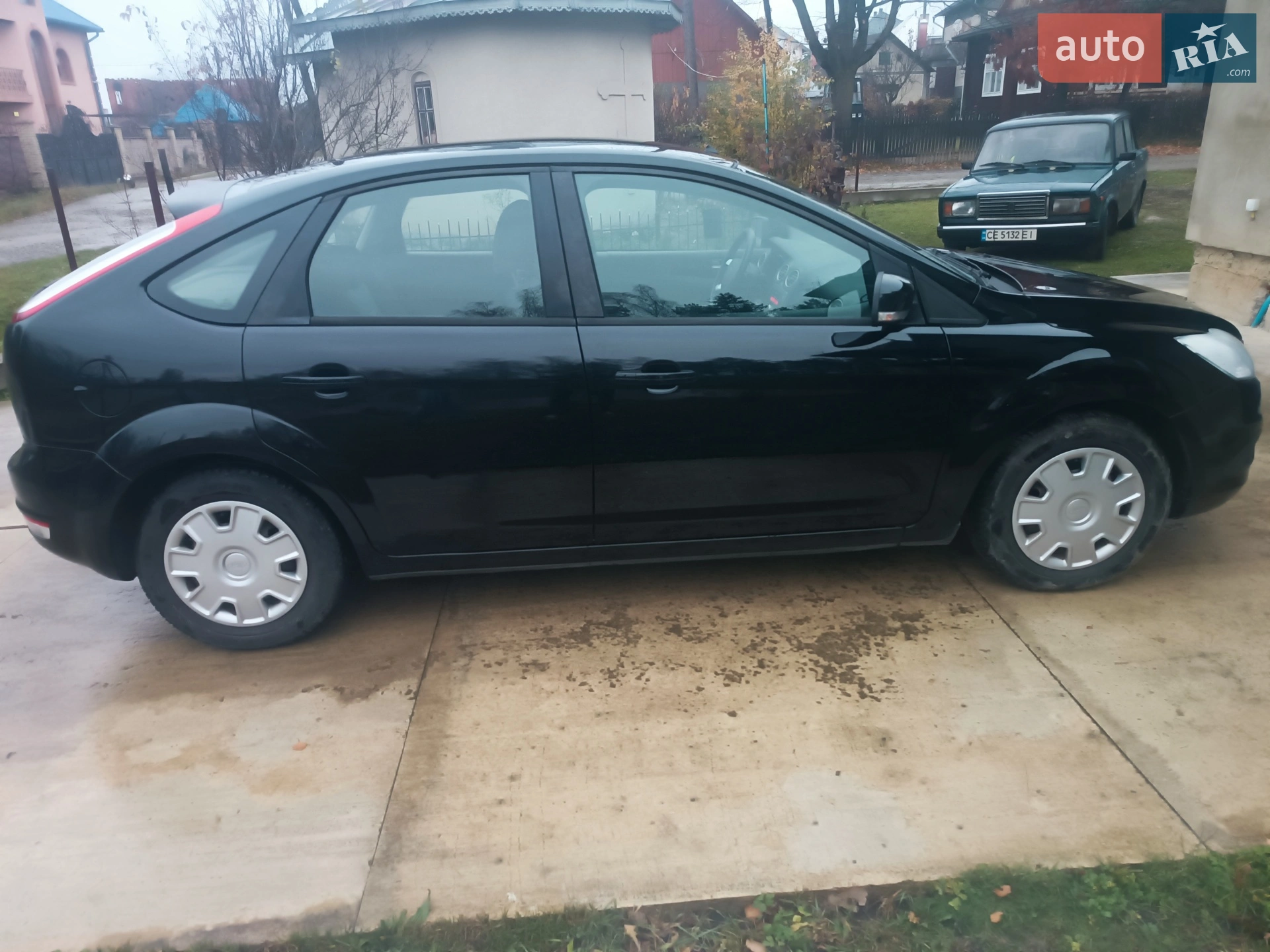 2010 Ford Focus - мініатюра 17