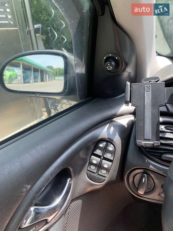 Седан Ford Focus 2002 в Дрогобыче фото 9 Седан Ford Focus 2002 в Дрогобыче