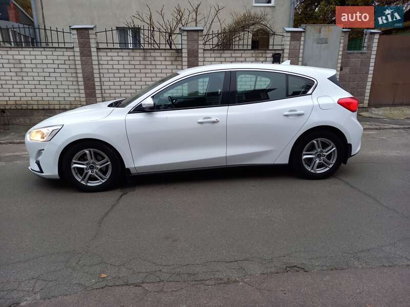Хэтчбек Ford Focus 2019 в Киеве