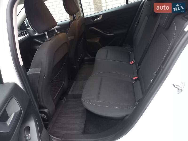 Хэтчбек Ford Focus 2019 в Киеве
