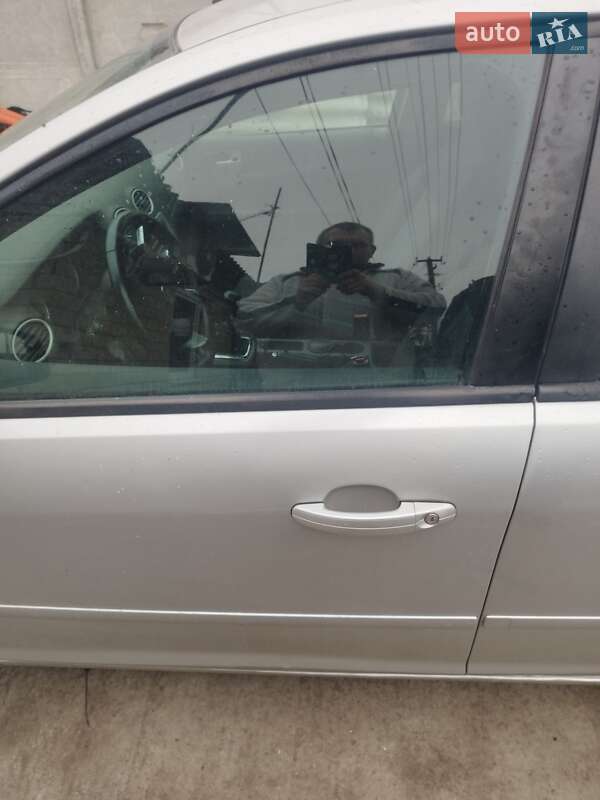 Хетчбек Ford Focus 2007 в Царичанці