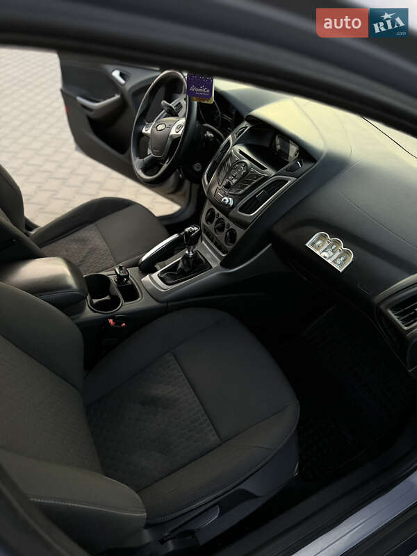 Хэтчбек Ford Focus 2013 в Хмельницком фото 11 Хэтчбек Ford Focus 2013 в Хмельницком