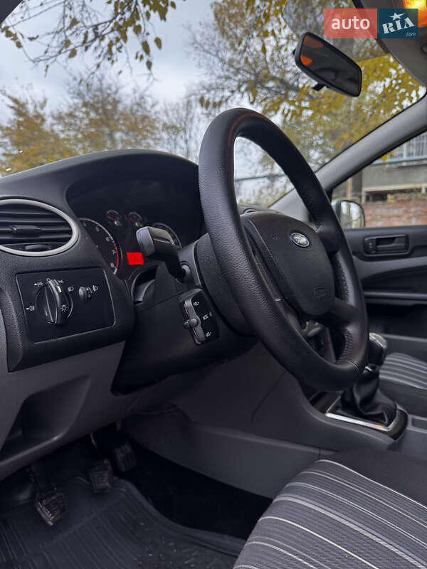 Хетчбек Ford Focus 2010 в Одесі