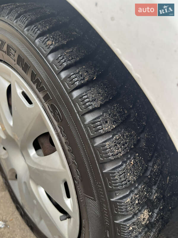 Седан Ford Focus 2011 в Києві фото 9 Седан Ford Focus 2011 в Києві