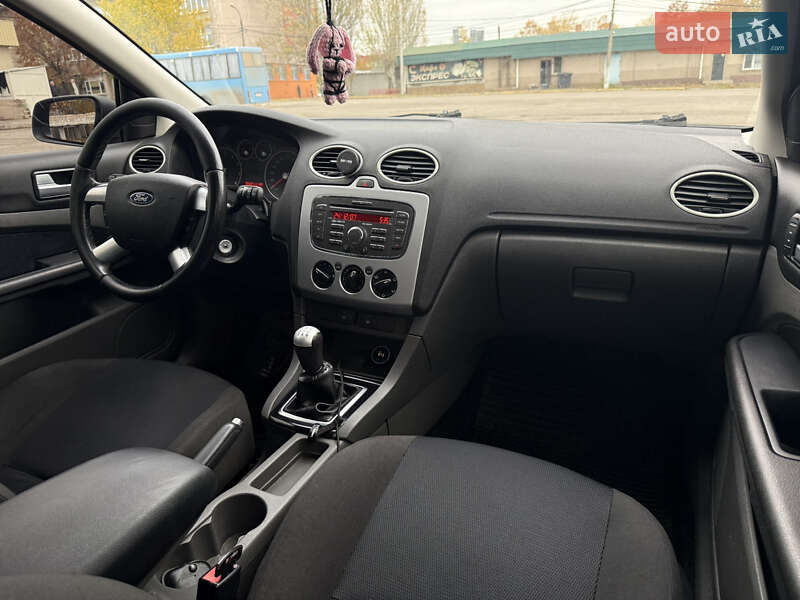 Универсал Ford Focus 2007 в Николаеве фото 7 Универсал Ford Focus 2007 в Николаеве