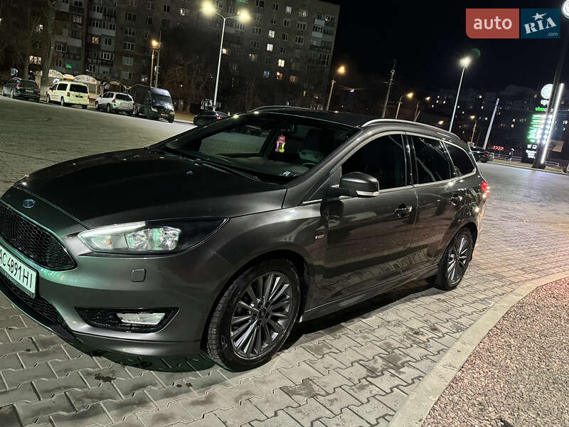 Универсал Ford Focus 2017 в Луцке фото 3 Универсал Ford Focus 2017 в Луцке