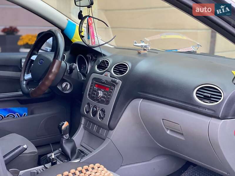 Універсал Ford Focus 2010 в Дунаївцях