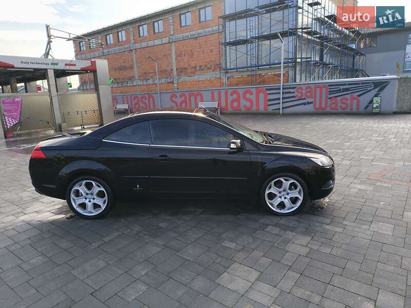 Кабриолет Ford Focus 2009 в Хусте