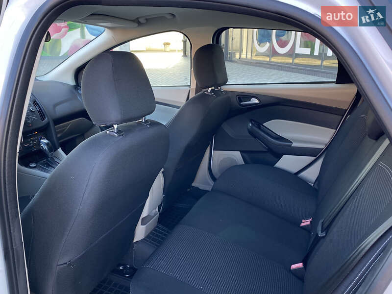 Хетчбек Ford Focus 2015 в Києві фото 22 Хетчбек Ford Focus 2015 в Києві