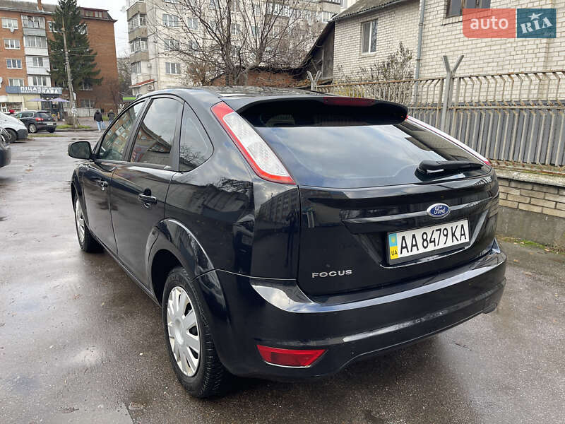 Хетчбек Ford Focus 2010 в Житомирі