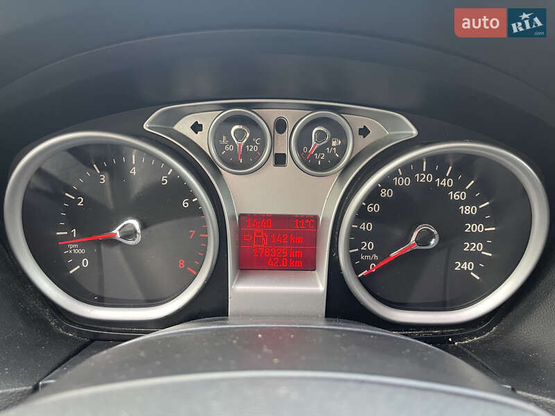 Хетчбек Ford Focus 2010 в Житомирі