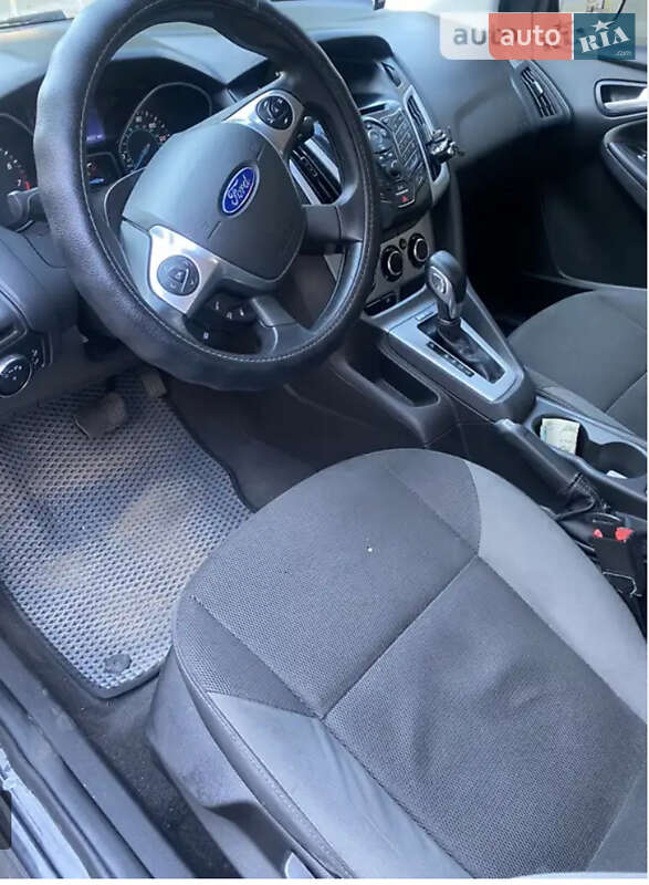 Седан Ford Focus 2014 в Николаеве фото 8 Седан Ford Focus 2014 в Николаеве