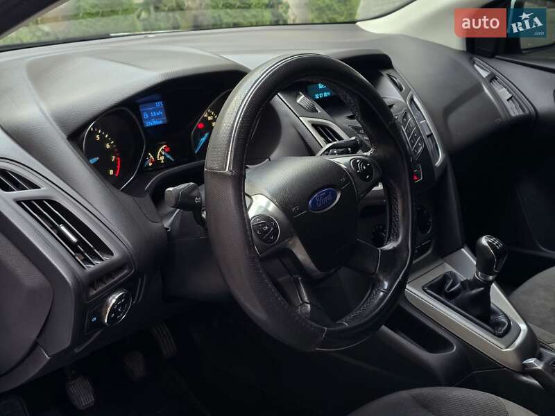 Универсал Ford Focus 2013 в Хмельницком фото 29 Универсал Ford Focus 2013 в Хмельницком