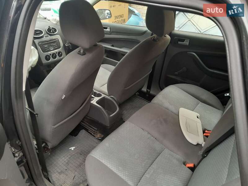 Универсал Ford Focus 2007 в Ровно фото 3 Универсал Ford Focus 2007 в Ровно