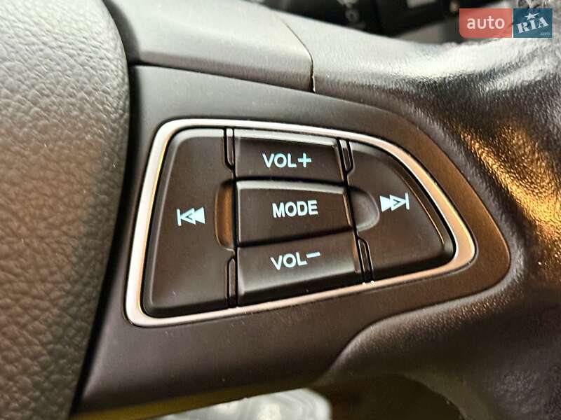 Хэтчбек Ford Focus 2017 в Киеве