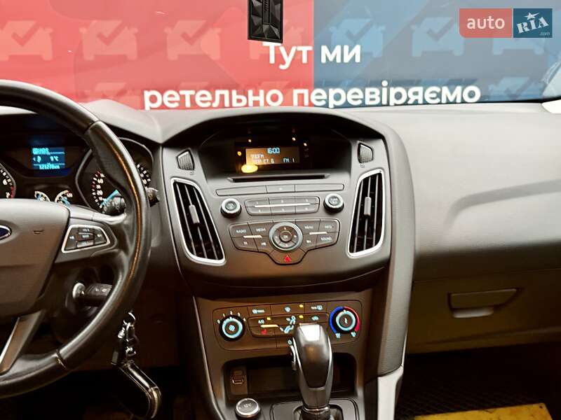 Хэтчбек Ford Focus 2017 в Киеве