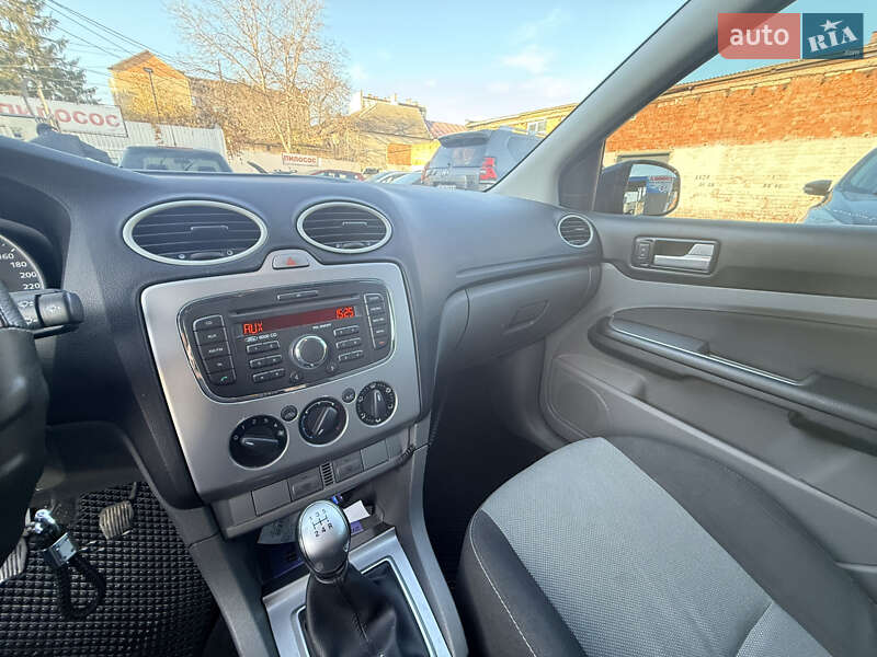 Универсал Ford Focus 2010 в Черновцах