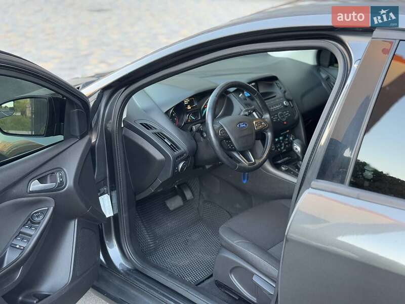 Седан Ford Focus 2017 в Чернигове фото 8 Седан Ford Focus 2017 в Чернигове