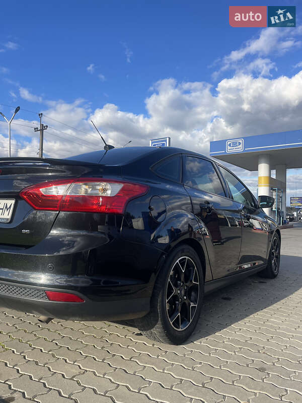 Седан Ford Focus 2014 в Тульчине