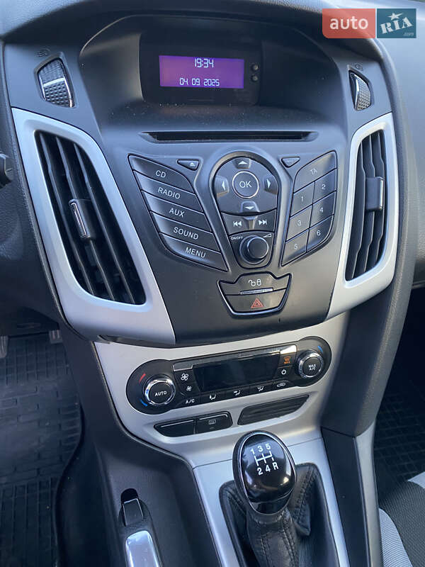 Універсал Ford Focus 2012 в Львові фото 18 Універсал Ford Focus 2012 в Львові