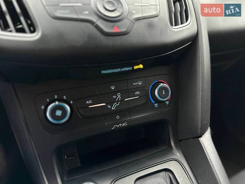 Хетчбек Ford Focus 2016 в Києві