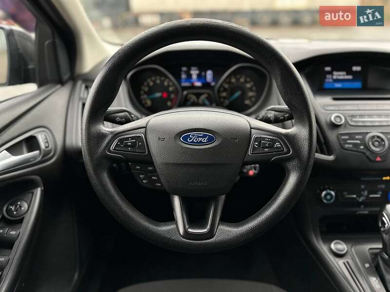 Хетчбек Ford Focus 2016 в Києві