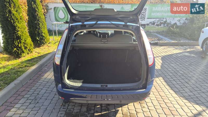 Універсал Ford Focus 2010 в Івано-Франківську