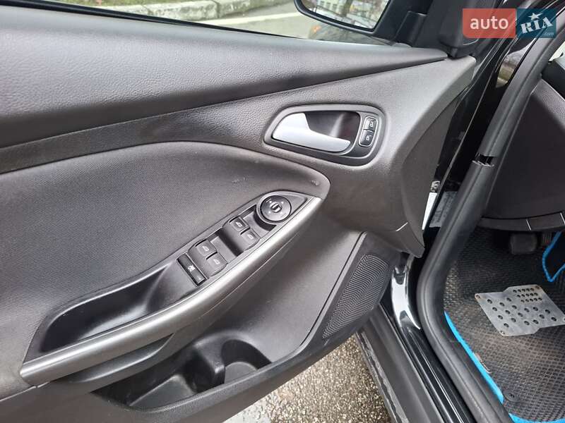Седан Ford Focus 2015 в Києві фото 8 Седан Ford Focus 2015 в Києві