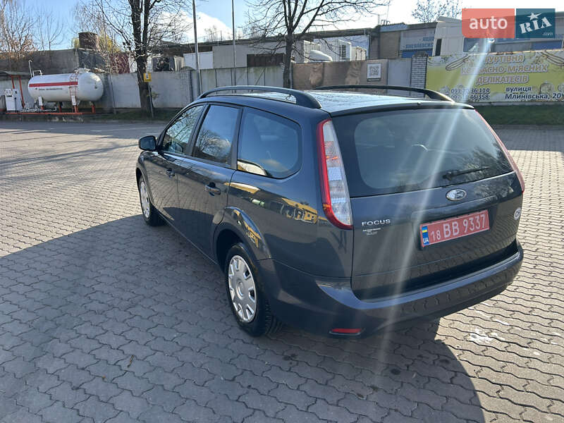 Універсал Ford Focus 2008 в Рівному фото 8 Універсал Ford Focus 2008 в Рівному