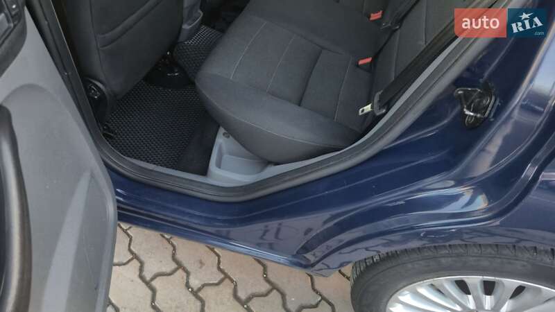 Універсал Ford Focus 2010 в Івано-Франківську