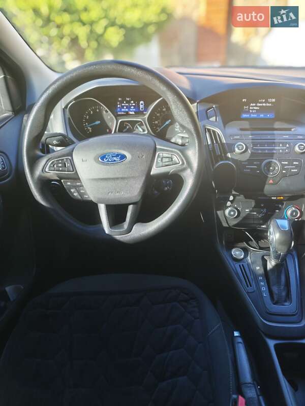 Седан Ford Focus 2015 в Стрые фото 2 Седан Ford Focus 2015 в Стрые