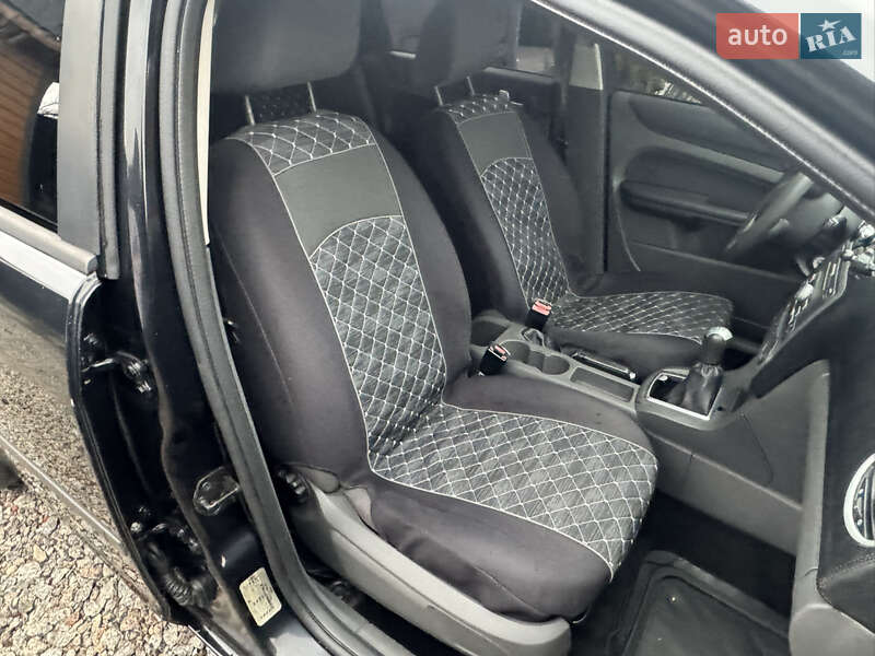 Седан Ford Focus 2006 в Кропивницькому фото 25 Седан Ford Focus 2006 в Кропивницькому