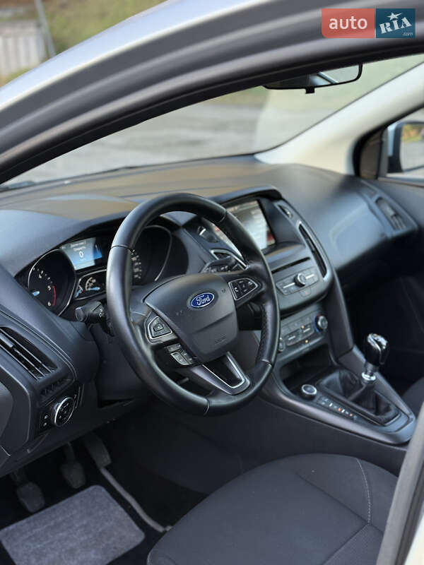 Універсал Ford Focus 2015 в Луцьку фото 18 Універсал Ford Focus 2015 в Луцьку