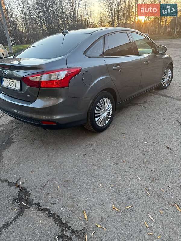 Седан Ford Focus 2011 в Ивано-Франковске