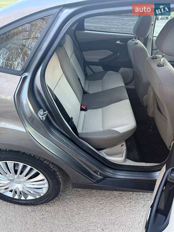 Седан Ford Focus 2011 в Ивано-Франковске