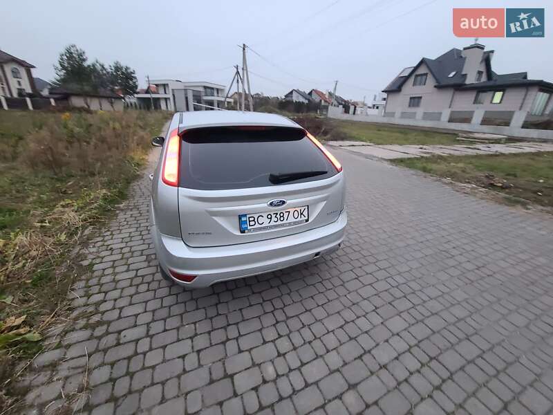 Хетчбек Ford Focus 2010 в Львові фото 6 Хетчбек Ford Focus 2010 в Львові