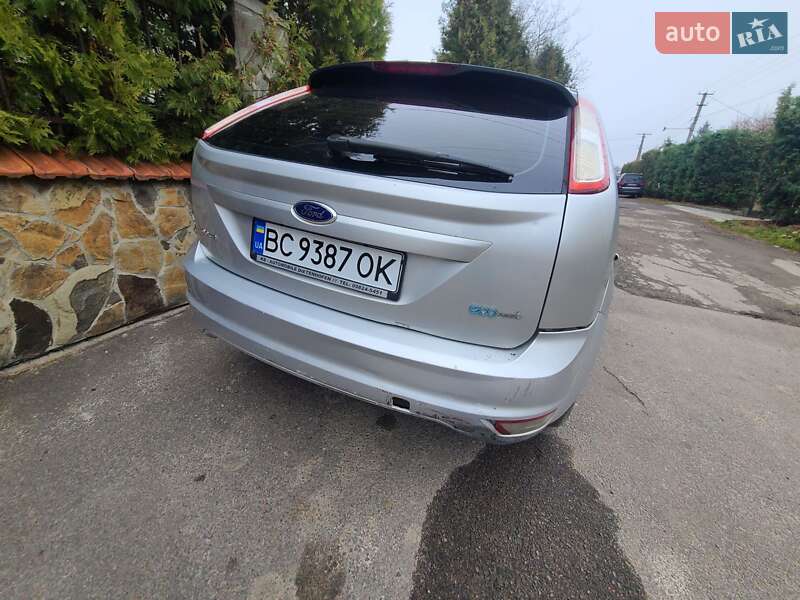 Хетчбек Ford Focus 2010 в Львові фото 25 Хетчбек Ford Focus 2010 в Львові