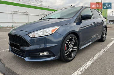 Хэтчбек Ford Focus 2017 в Одессе