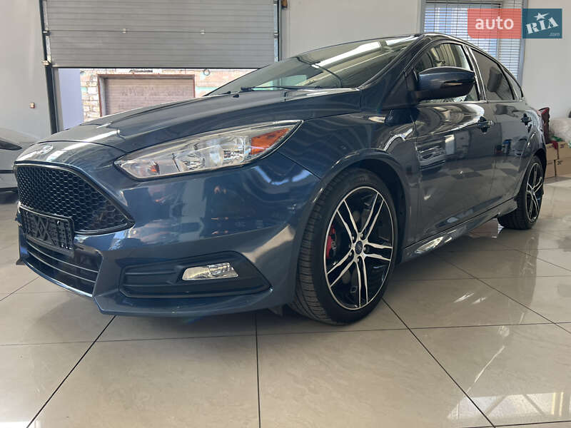 Хетчбек Ford Focus 2017 в Одесі фото 2 Хетчбек Ford Focus 2017 в Одесі
