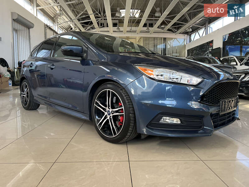 Хетчбек Ford Focus 2017 в Одесі фото 4 Хетчбек Ford Focus 2017 в Одесі