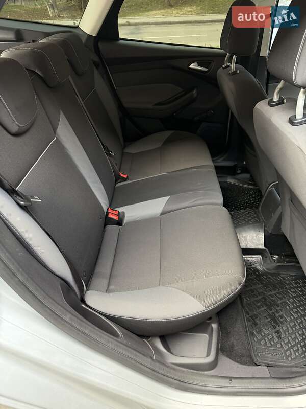 Универсал Ford Focus 2013 в Харькове фото 14 Универсал Ford Focus 2013 в Харькове