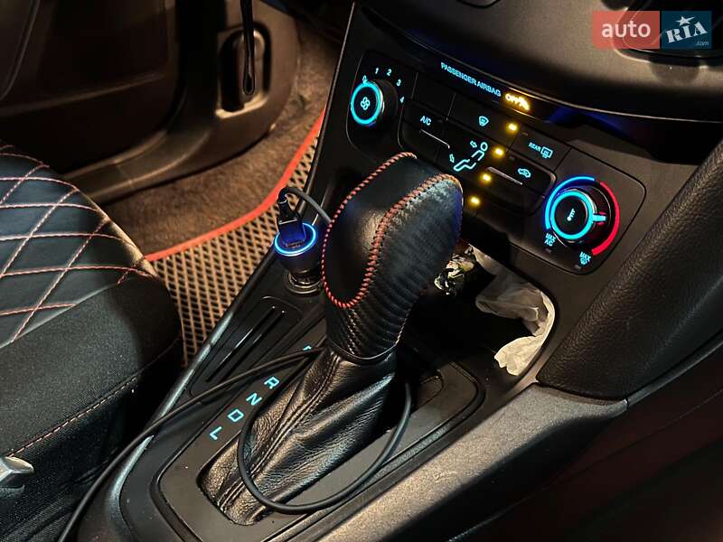 Седан Ford Focus 2015 в Одесі фото 17 Седан Ford Focus 2015 в Одесі